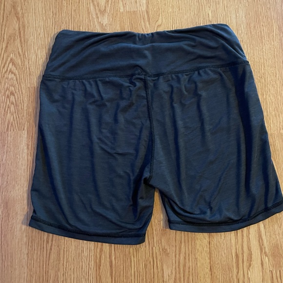 Brooklyn cloth Gray Athletic shorts - Picture 3 of 3